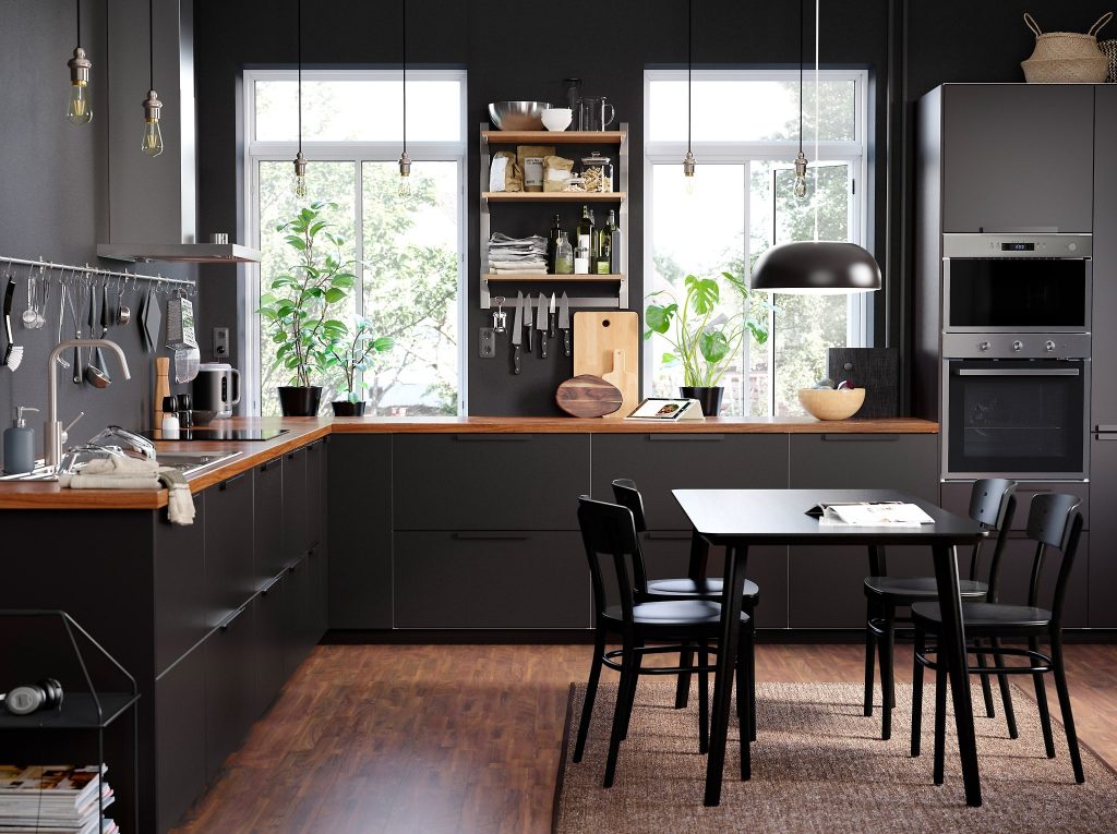 How Your Kitchen Furniture Can Help Make Cooking A More Enjoyable Experience