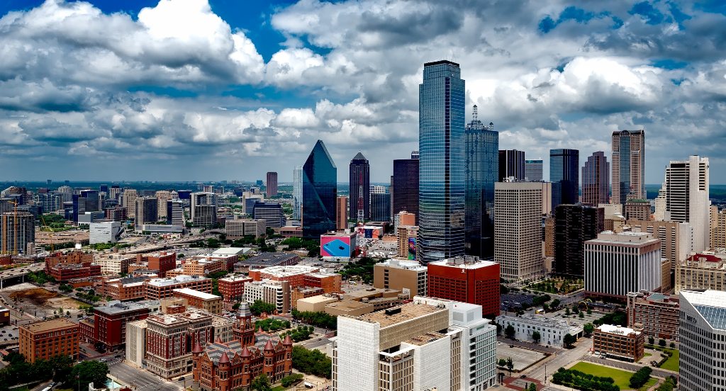 Here is why more people are moving to Dallas