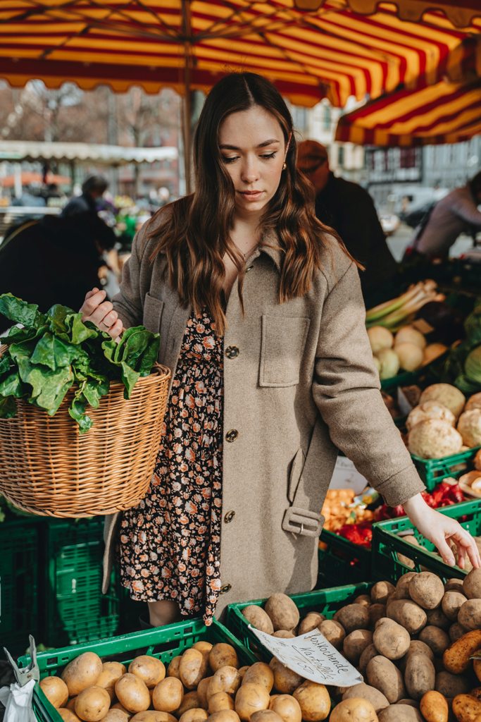 Food shopping hacks that save you £782.96 by December